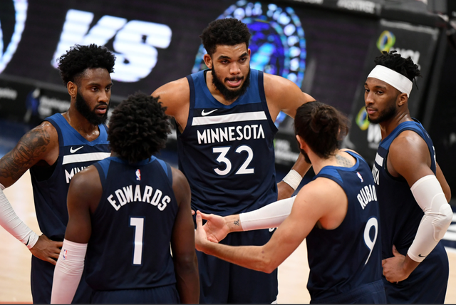 NBA-爱德华兹三分绝杀掘金，森林狼终结对手14连胜登顶西部引热议